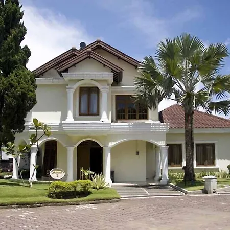 Yasmin Hotel Puncak-2